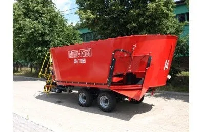 Миксеры-кормораздатчики Т 659 BELMIX 14,16,18,20 куб./м