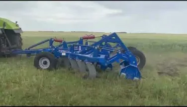 Видео работы чизельного плуга пчп-6,0мк2 в ТОО 